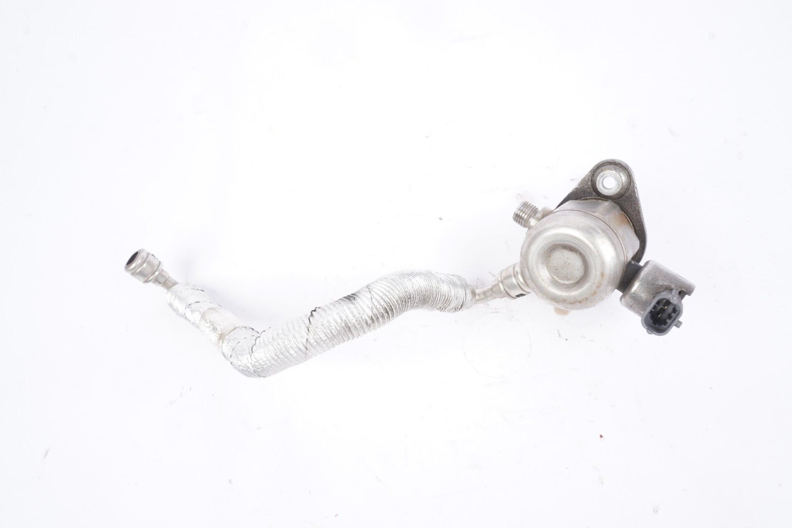 2016 - 2018 Ford Focus 1.0L Fuel Pump CM5G-9D376-G OEM
