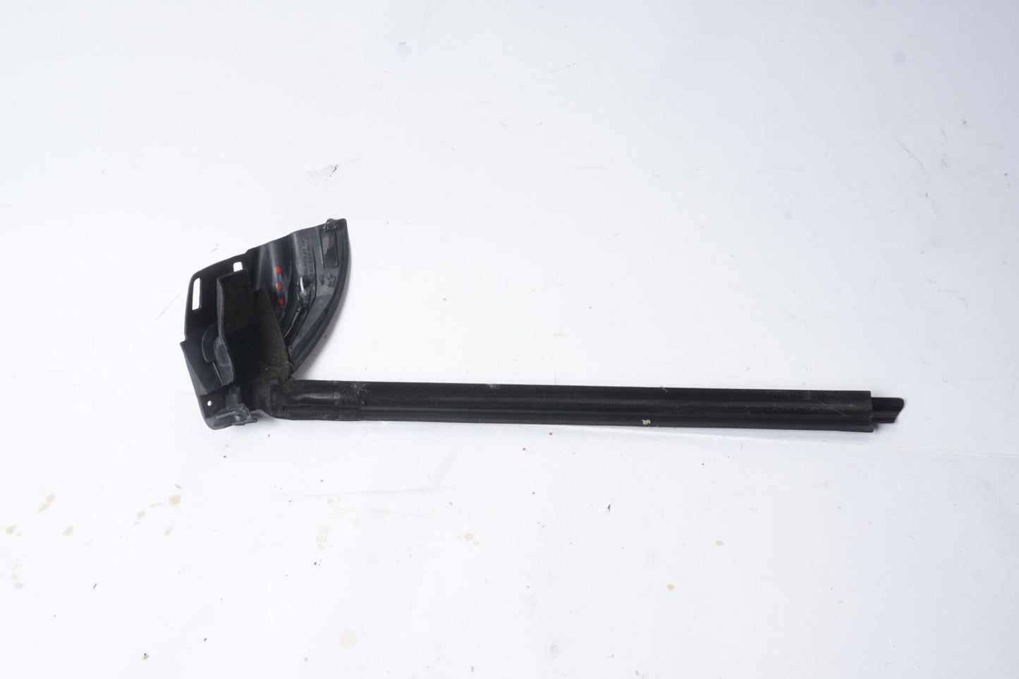 03-12 Mercedes R230 SL550 SL500 Rear Left Door Window Weather Seal Molding Oem