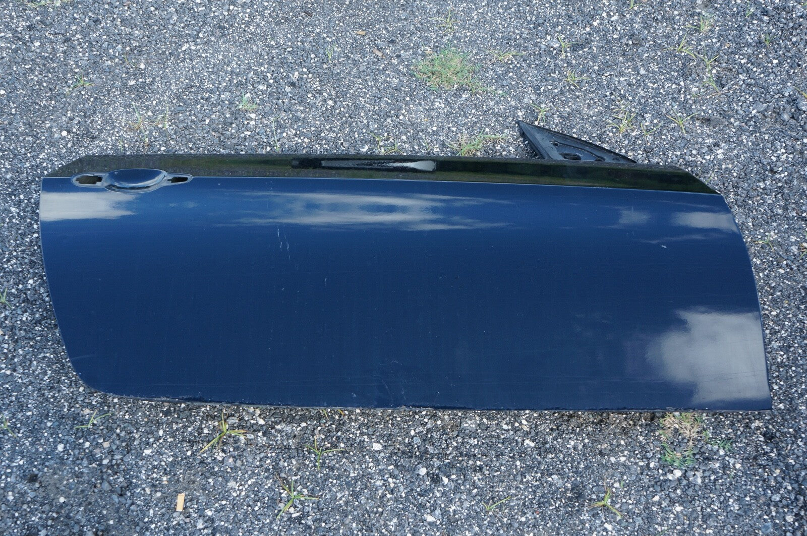 2007 - 2013 BMW 335i  328i CONVERTIBLE COUPE RIGHT DOOR SHELL BLACK COLOR