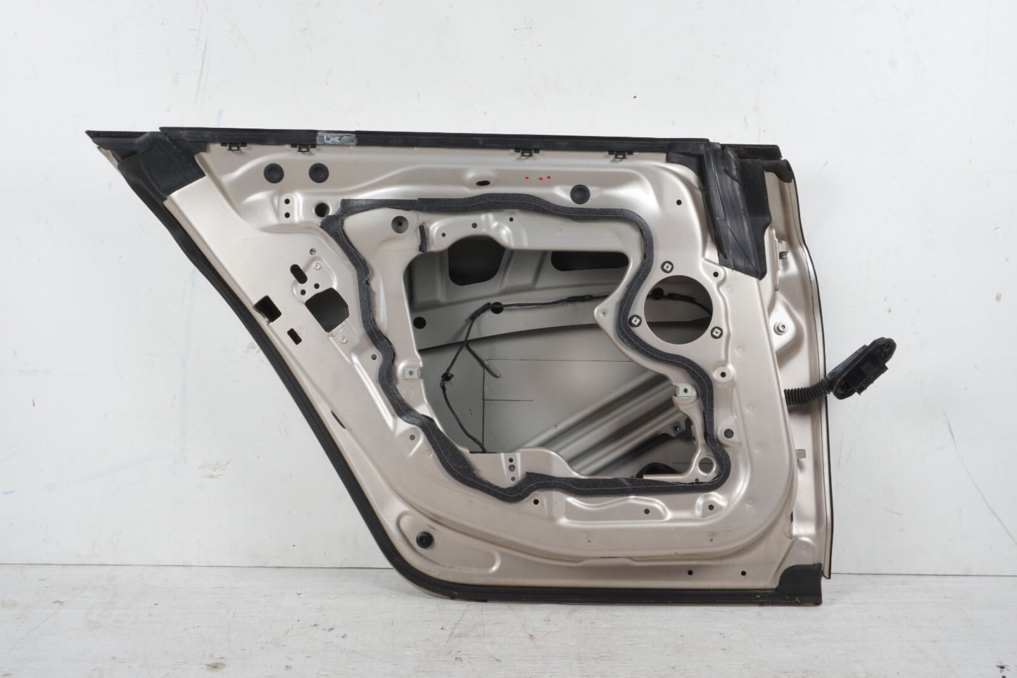 13-18 BMW 650i 640i Grand Coupe Rear Left Driver Side Door Shell OEM