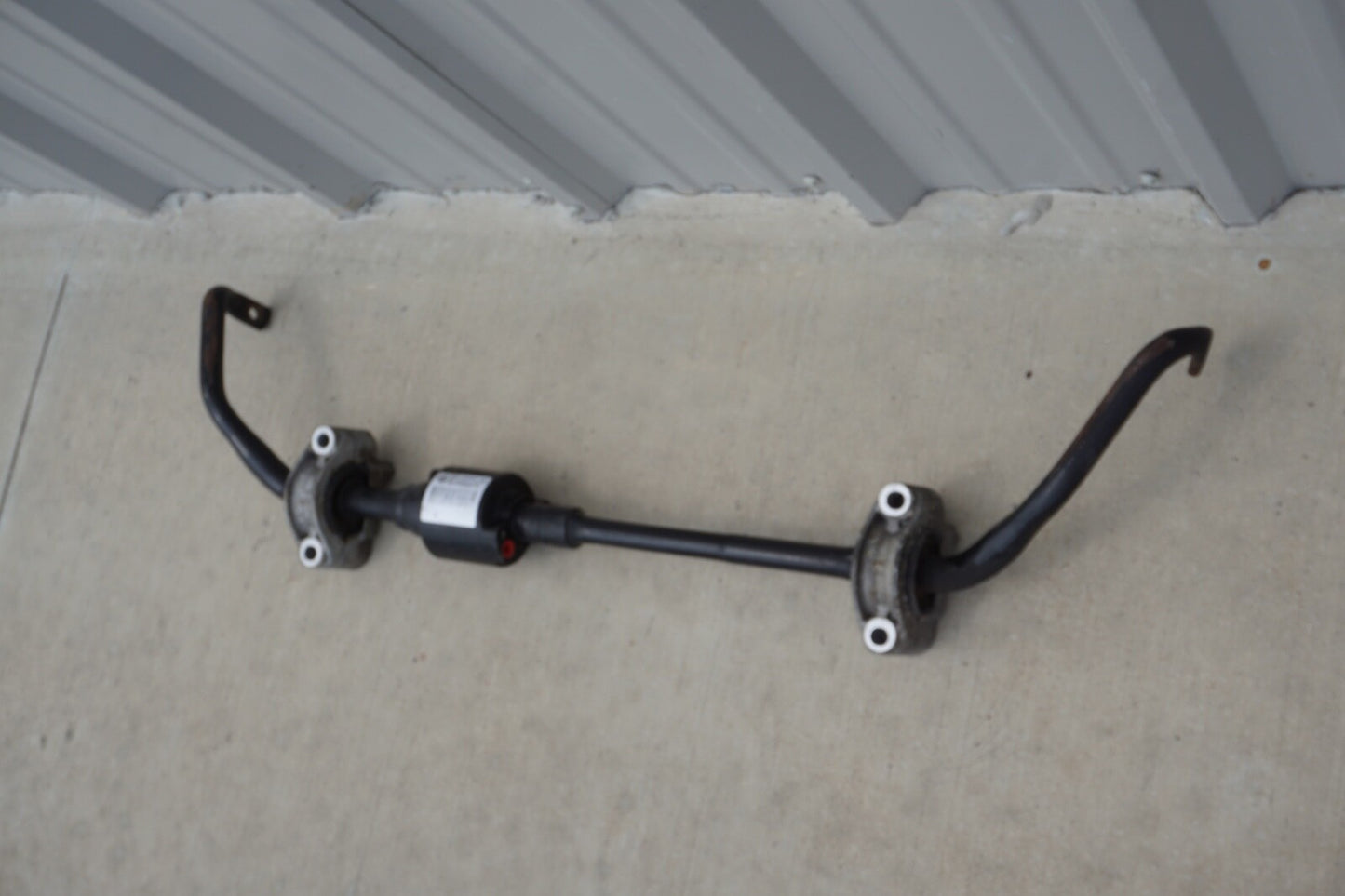 2009-2015 BMW F01 F02 F06 AWD Front Stabilizer Active Sway Bar OEM 6781424