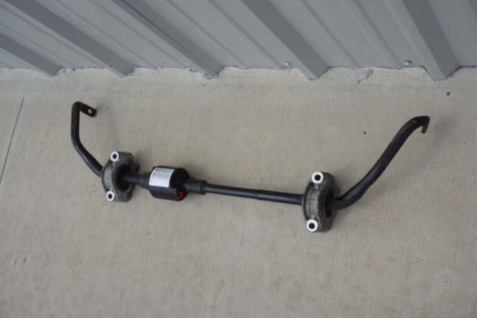 2009-2015 BMW F01 F02 F06 AWD Front Stabilizer Active Sway Bar OEM 6781424