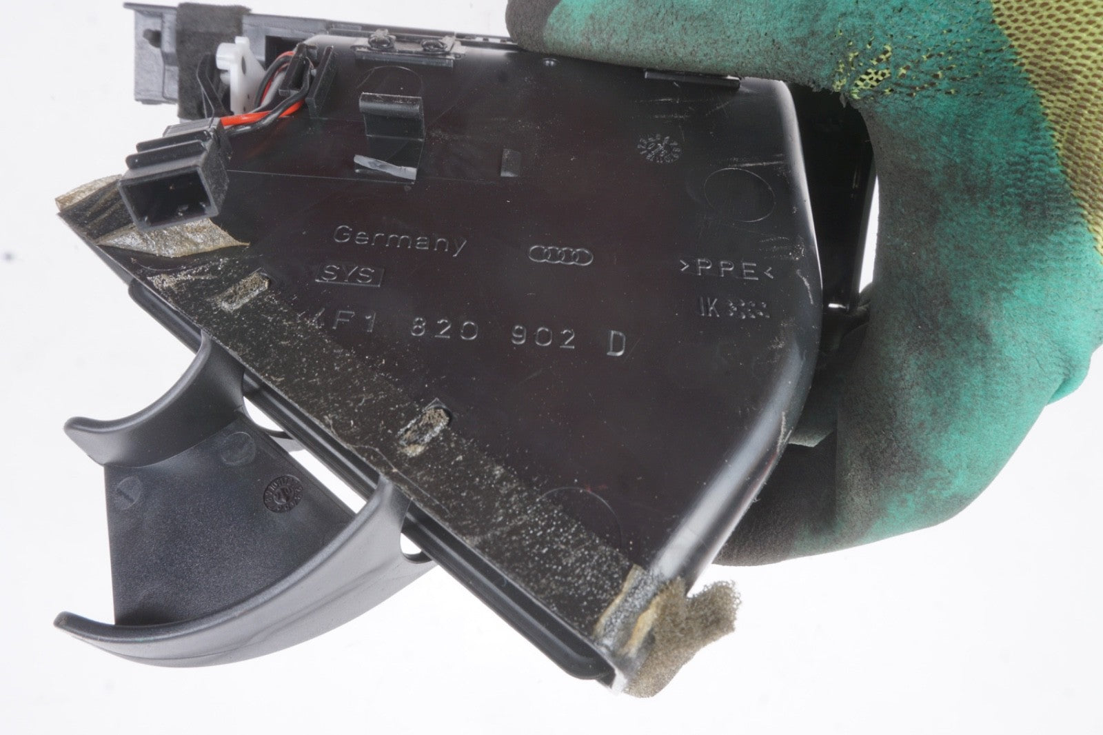 2005 - 2011 Audi A6 C6 Front Right Passenger Dash Airvent Air Vent OEM