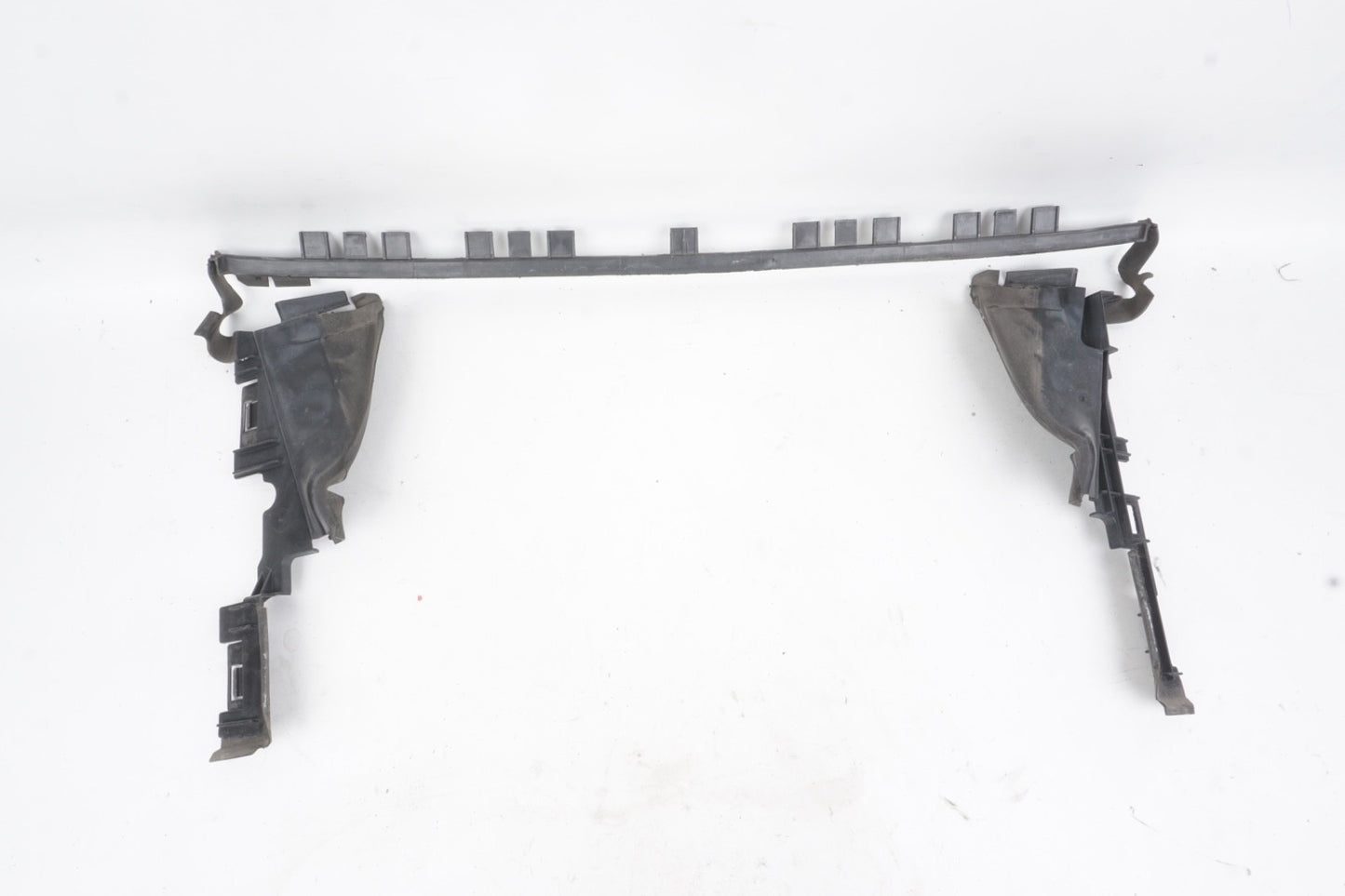 2008 - 20 14 Mercedes C Class Radiator Fan Shroud Upper Air Baffle