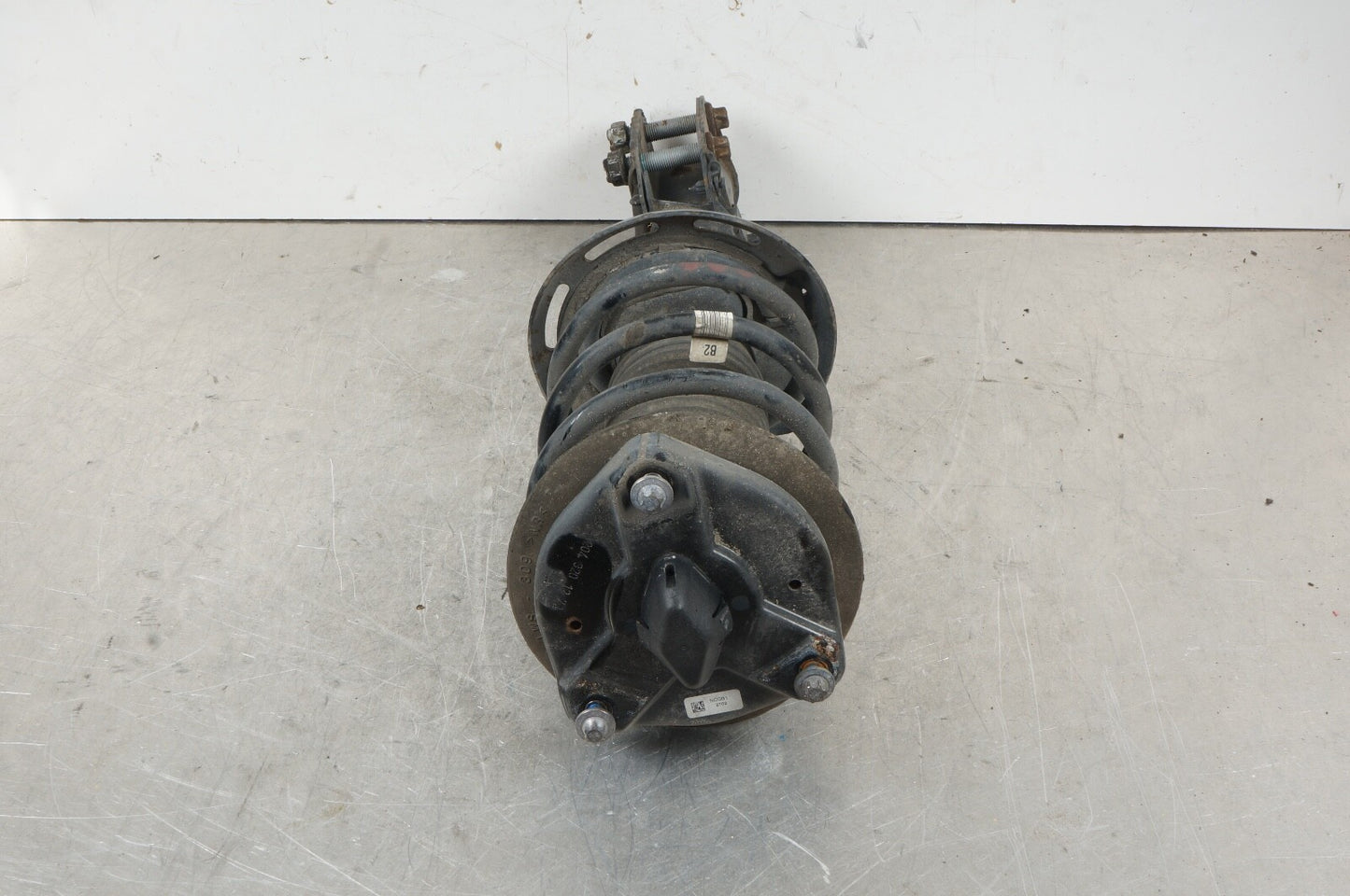 08-14 Mercedes W204 C300 C350 4Matic Front Right or Left Side Shock Strut OEM