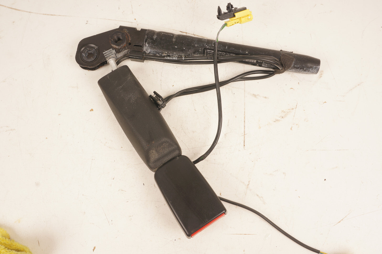 2007 - 2013 MERCEDES S550 W221 FRONT RIGHT PASSENGER SEAT BELT BUCKLE LATCH OEM