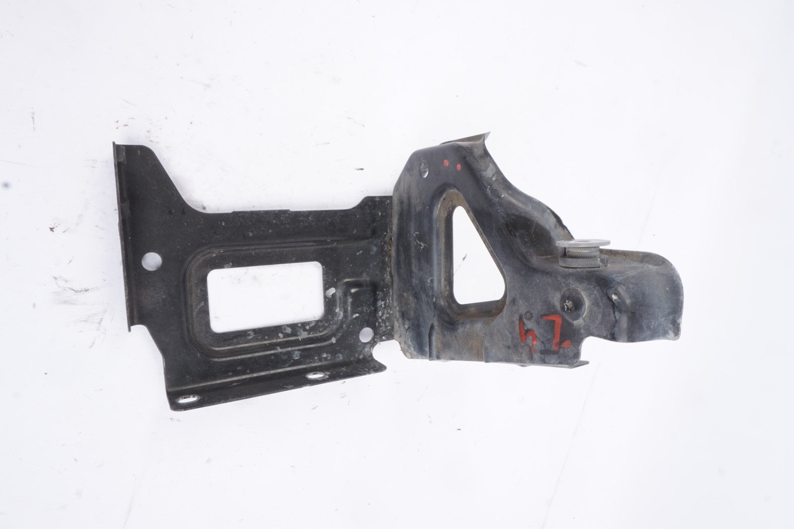 03-08 BMW Z4 E85 Right Passenger Side Headlight Support Bracket 7197212 OEM
