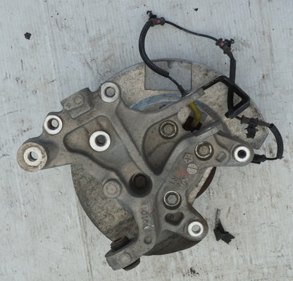 17 - 24 CHRYSLER PACIFICA REAR RIGHT PASSENGE SIDE SPINDLE KNUCKLE WHEEL HUB OEM