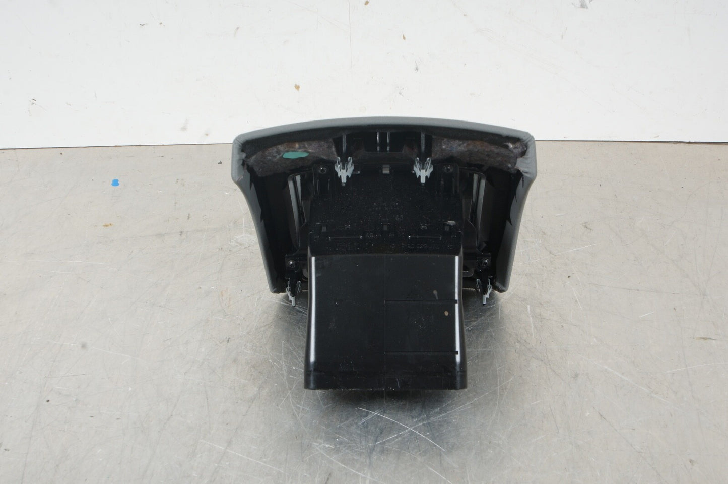 07-14 Mercedes W216 CL550 CL63 AMG Center Console Rear AC Vent Trim GRAY OEM