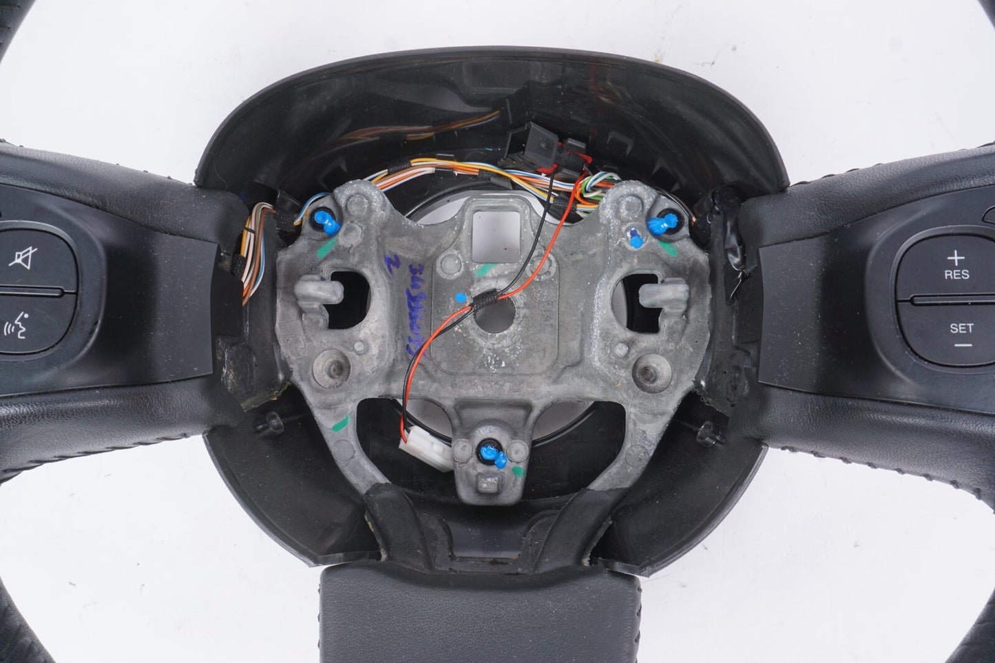 2014 - 2017 Fiat 500L Steering Wheel w/ Controls OEM 36k