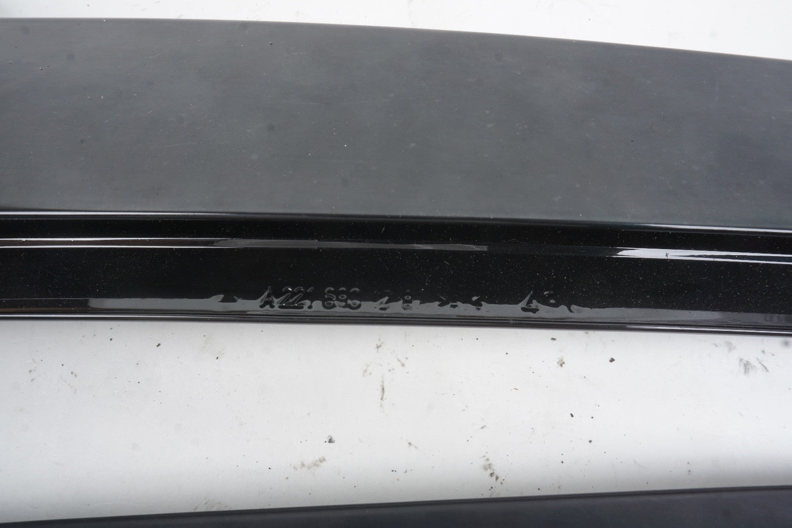 2007 - 2013 Mercedes S550 Sedan Front Left Right Door Applique Molding Trim