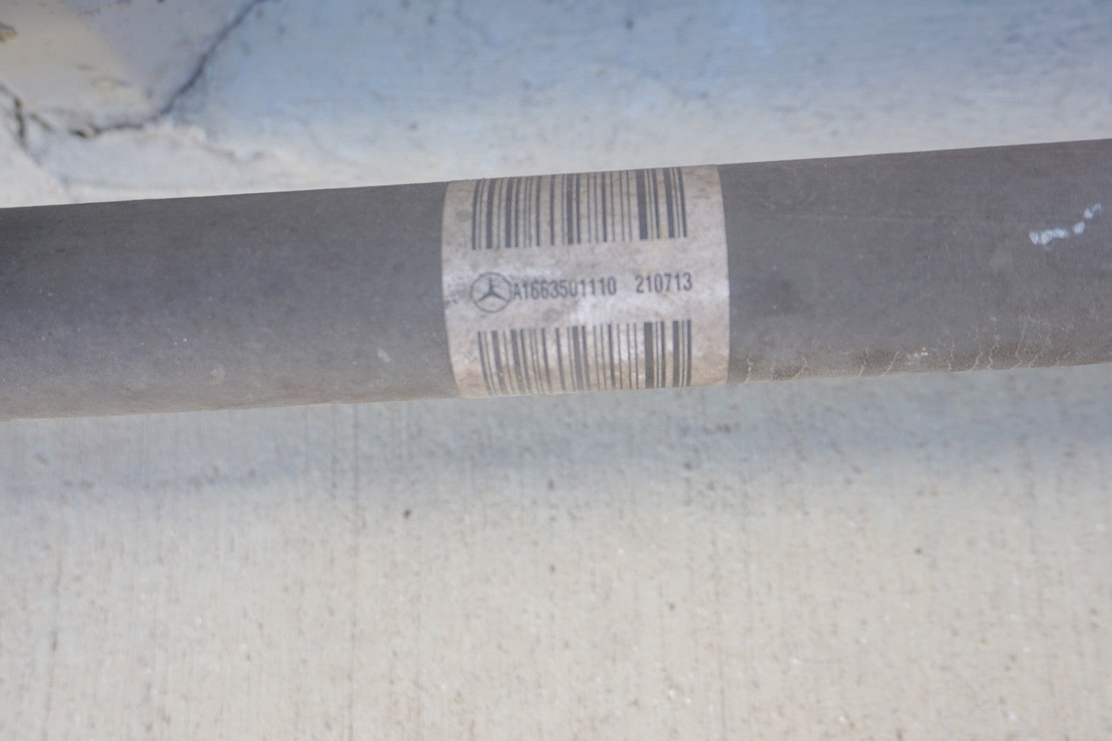2013 - 2016 Mercedes Benz X166 GL450 Rear Right Driver Side Axle Shaft OEM