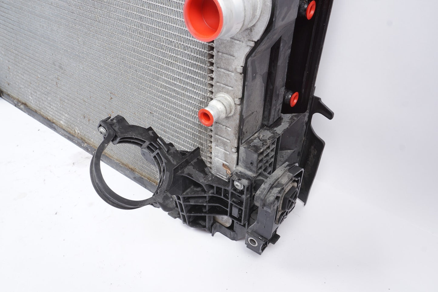 13 - 18 BMW 650I Cooling Radiator & A/C Condenser  OEM