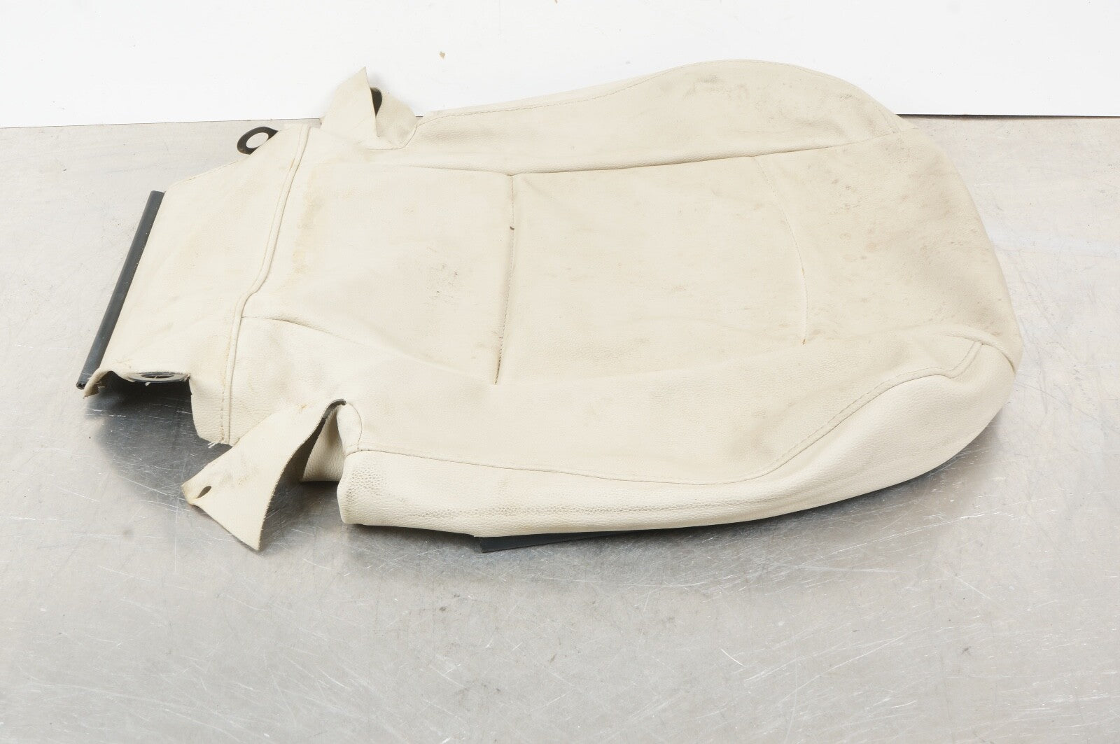 2009-2012 BMW CONVERTIBLE 328I 335 - Front Right Lower SEAT Bottom Cushion