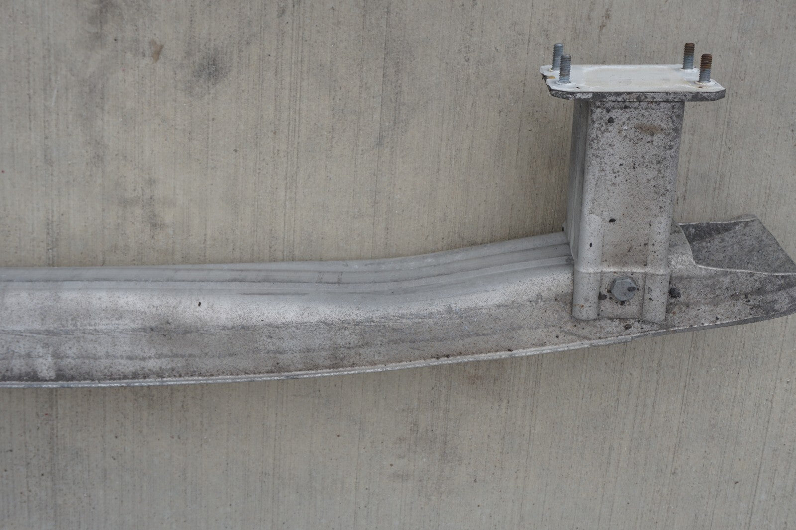 03-12 Mercedes R230 SL500 SL550 Rear Bumper Reinforcement Impact Crash Bar OEM