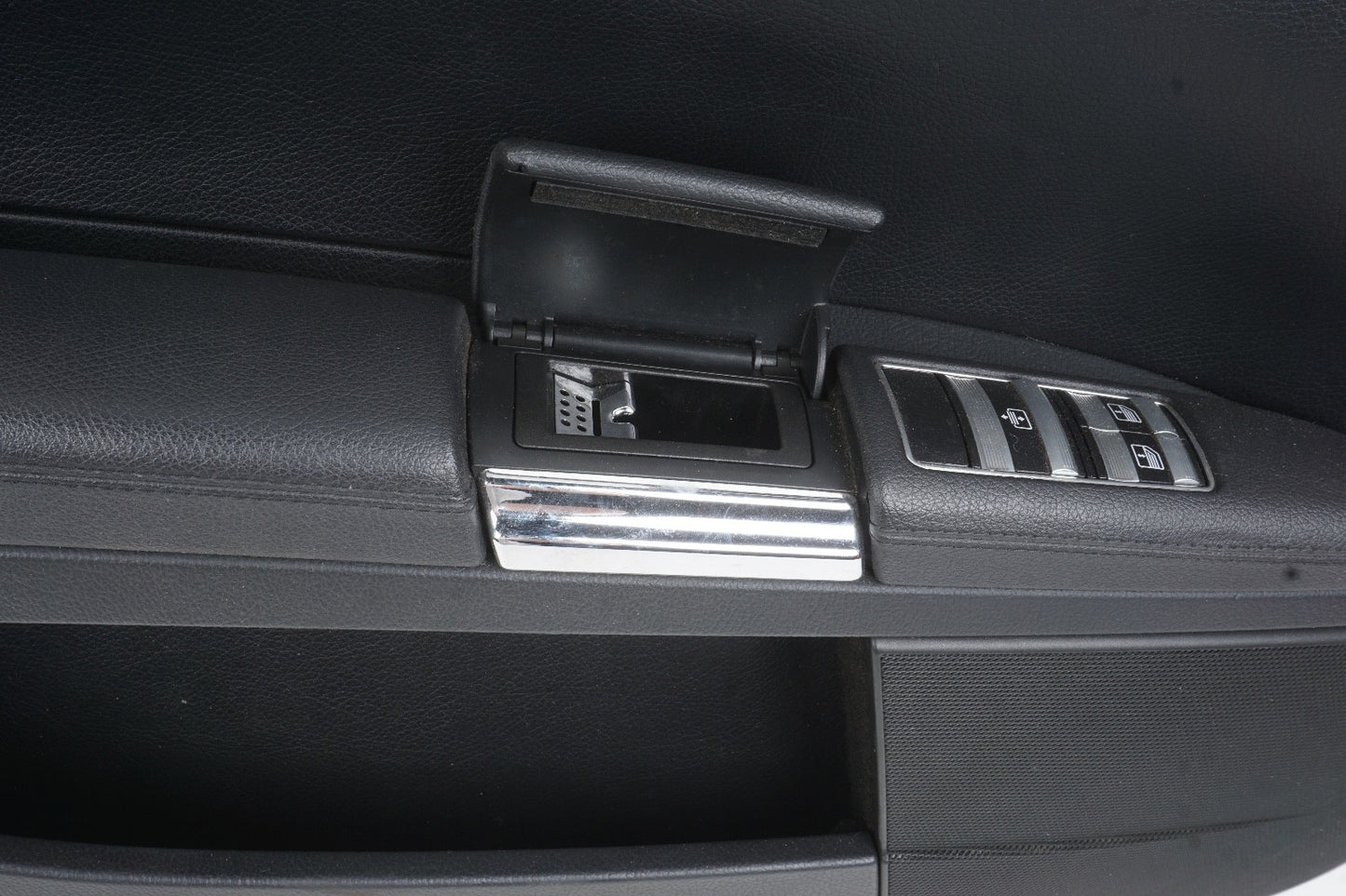 2007 - 2013 Mercedes S550 S600 Left LH Driver Rear Door Trim Panel Black