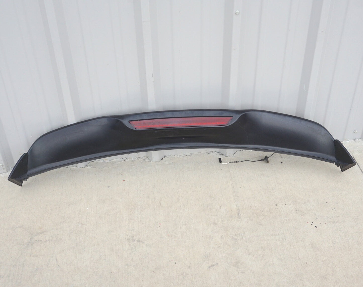 2011-2018 PORSCHE CAYENNE 958 REAR LIFTGATE TAILGATE SPOILER WING W BRAKE LIGHT