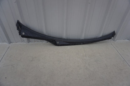 2012-2014 2016-2018 AUDI A7 QUATTRO - RAIN TRAY / Water Deflector 4G8819403F