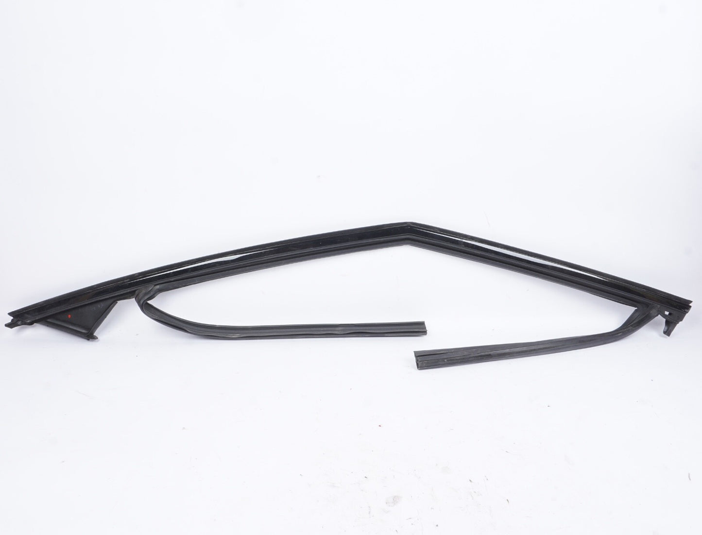 2021-2024 POLESTAR 2 FRONT LEFT SIDE DOOR PANEL TRIM BEZEL MOLDING
