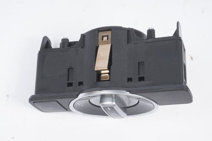 08-20 Mercedes W212 E350 E400 SLK350 Headlight Fog Light Switch Control Module