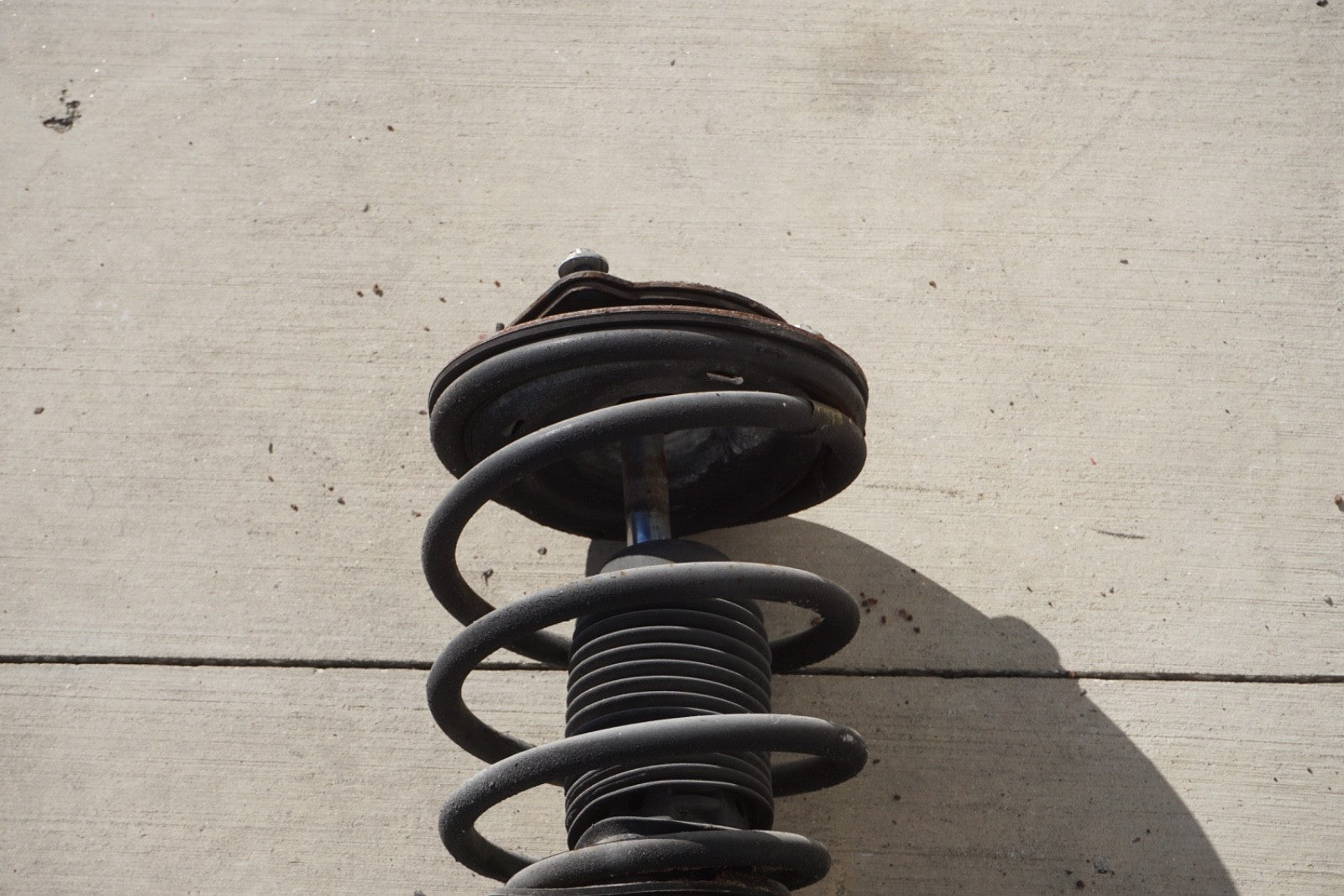 1987 - 1993 Cadillac Allante Front Right Shock Strut Absorber FWD OEM