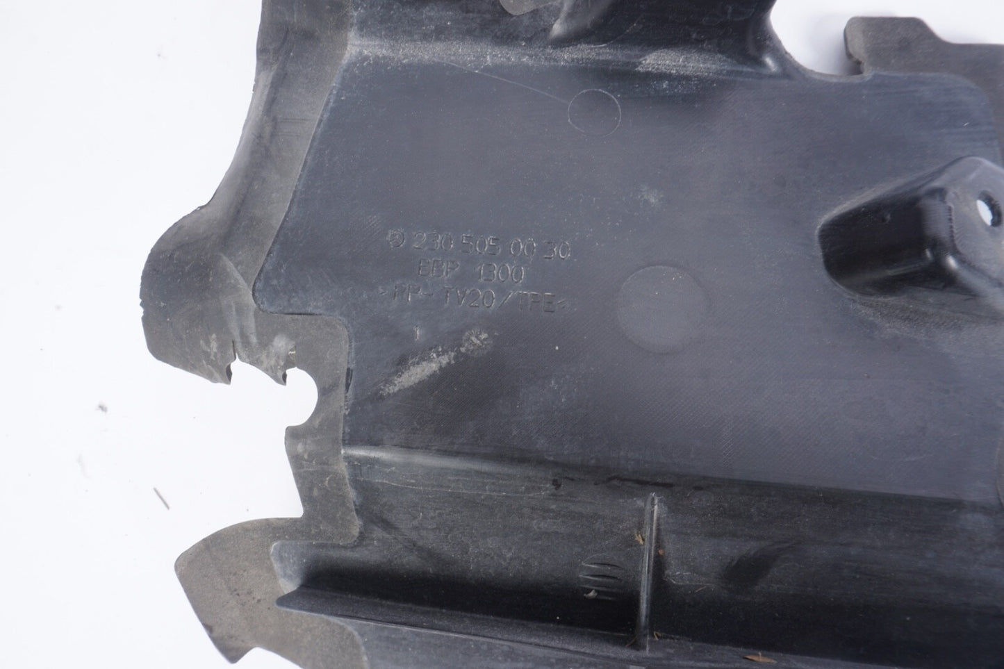 03-06 Mercedes R230 SL500 Front Left and Right Radiator Air Guide Duct Baffle