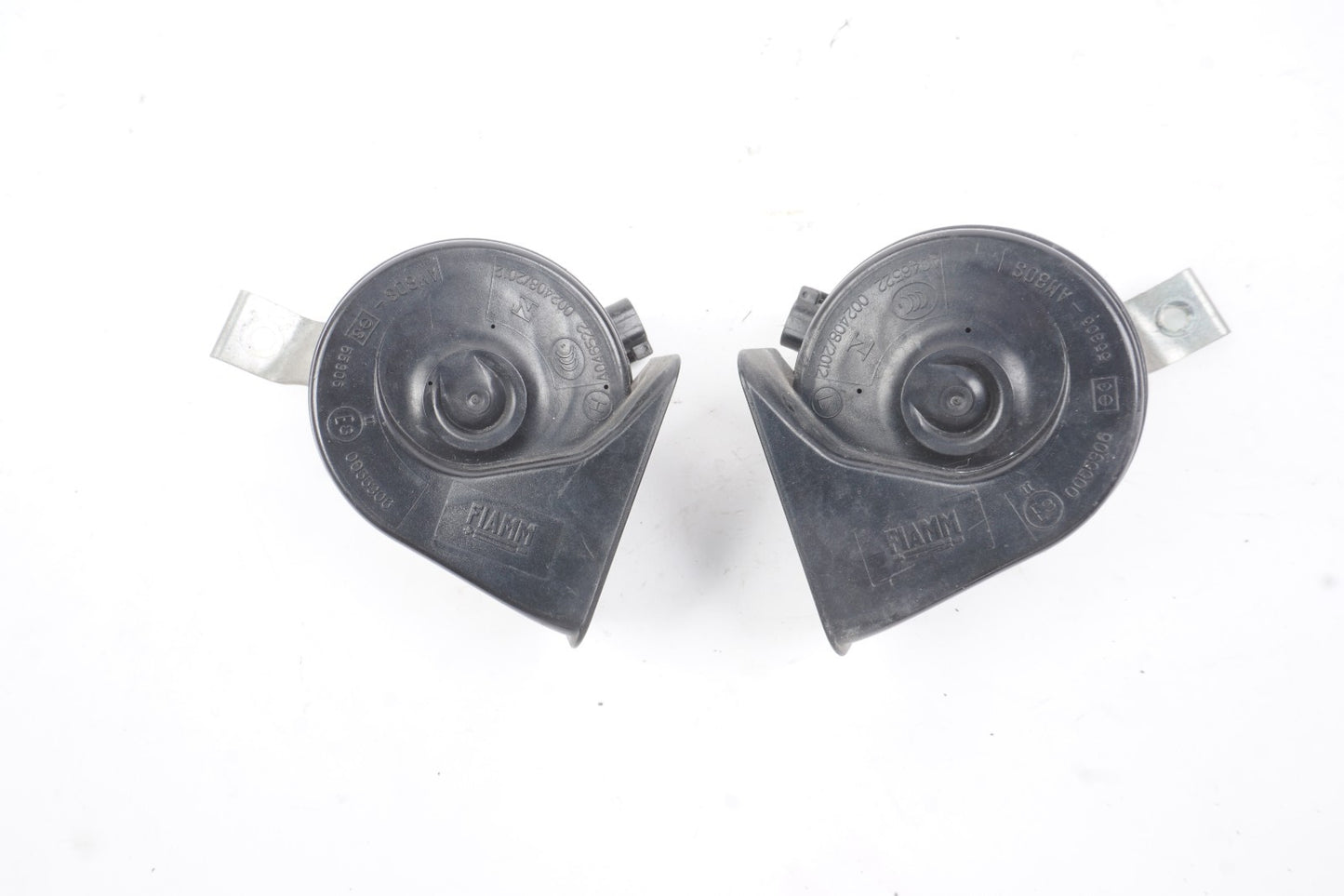 10-17 Mercedes W207 E350 E550 Horn Signal High & Low OEM