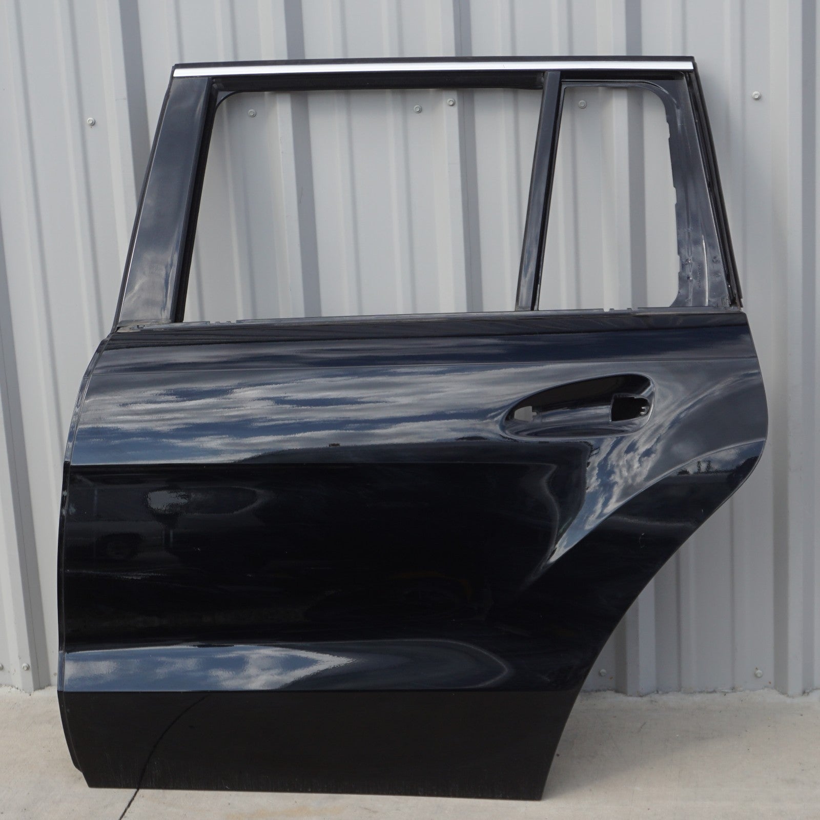 13-16 Mercedes X166 W166 ML GL GLS Rear Left Driver Side Door Shell OEM