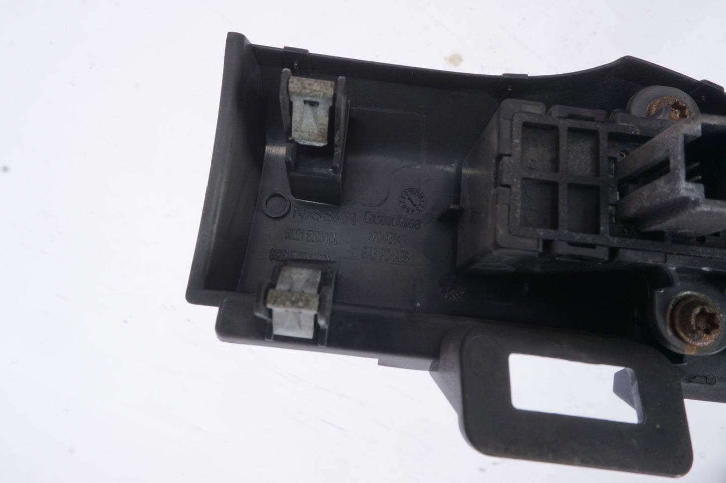 2017 - 2024 NISSAN TITAN DASH LEFT TRIM COVER W/ DIMMER SWITCH OEM 68221EZ00A
