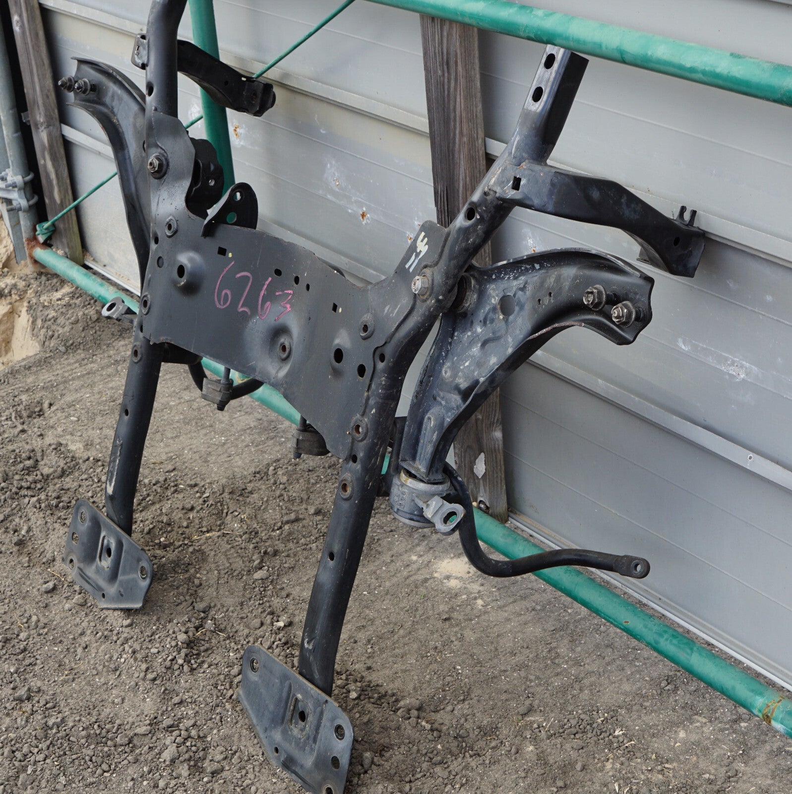 2008-2014 MINI COOPER S CLUBMAN R55 FRONT LOWER CROSSMEMBER CRADLE SUBFRAME OEM