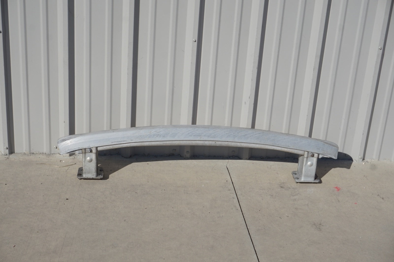 2003 - 2008 Mercedes R230 SL500 REAR BUMPER REINFORCEMENT OEM