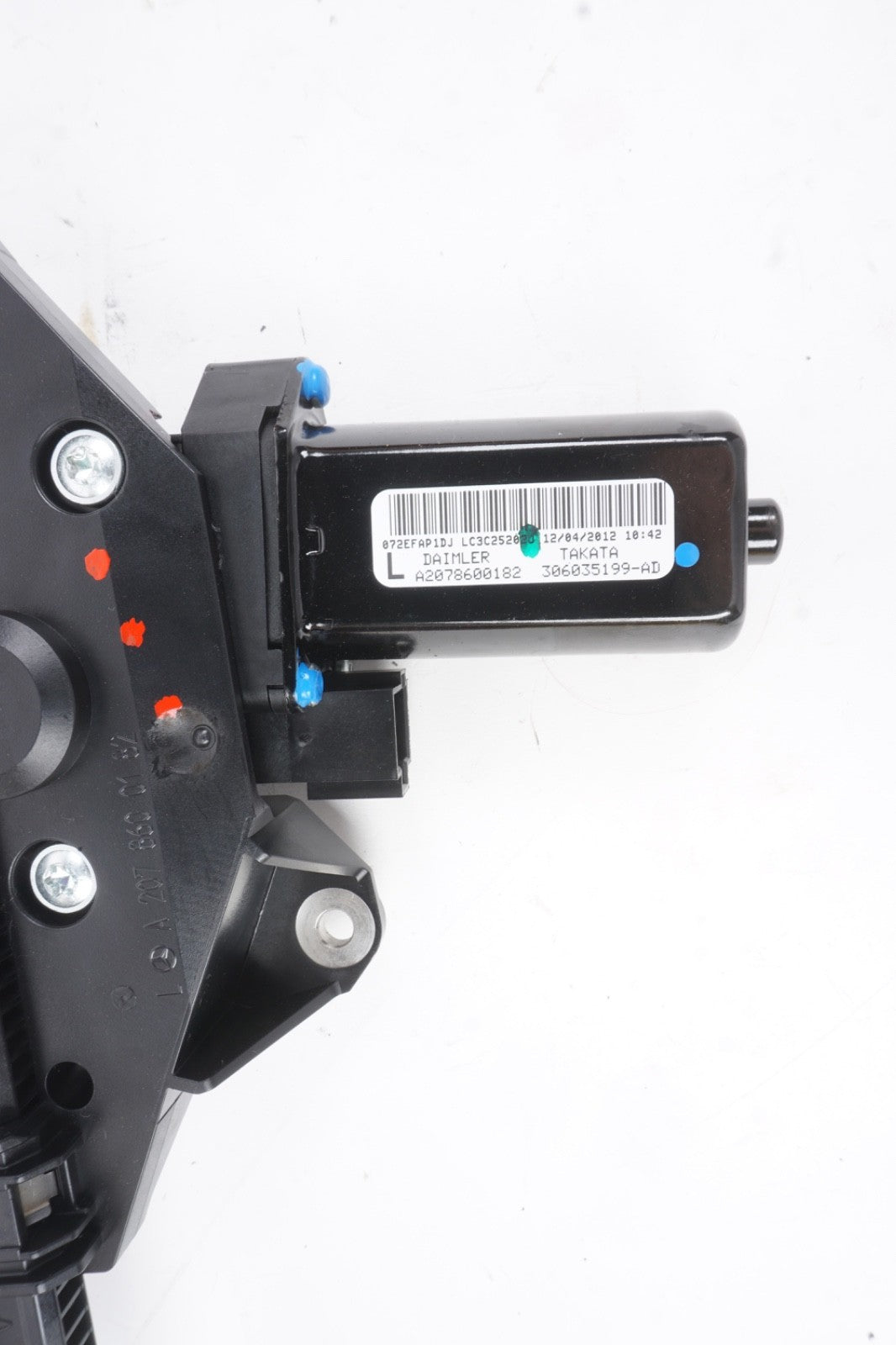 2010 - 2017 Mercedes W207 E350 E550 Coupe Left Seat Belt Feeder Motor OEM