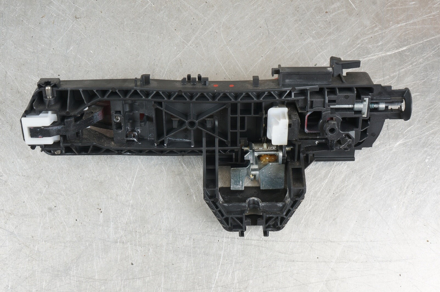 08-15 Mercedes W204 C350 C300 Front Right Side Exterior Door Handle OEM