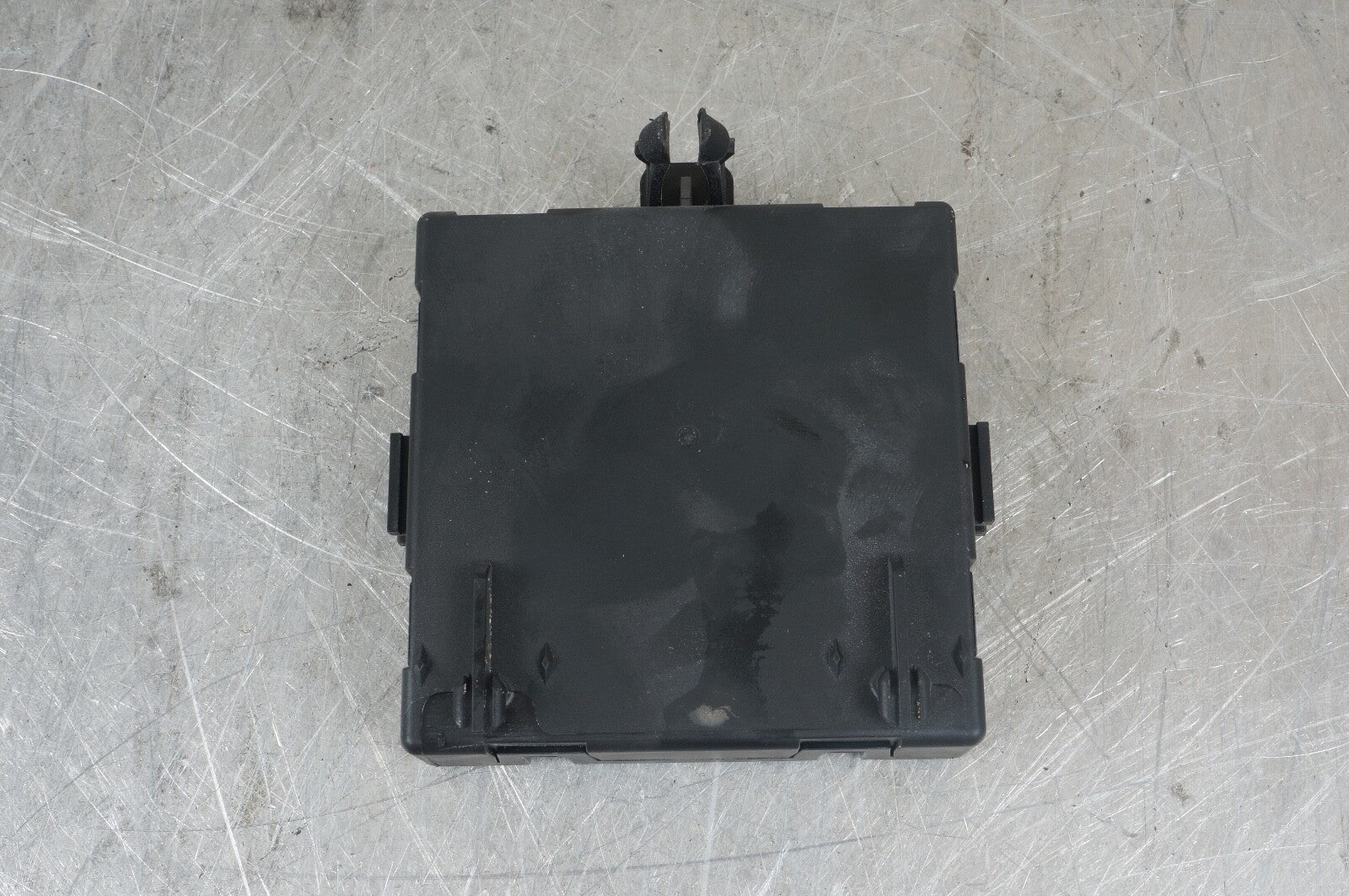 08-14 Mercedes W204 C300 C350 Front Left Side Door Control Module 2129003914 OEM