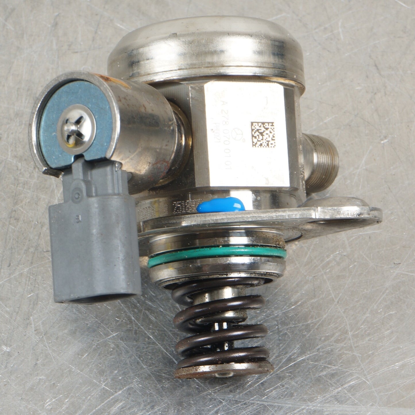 Mercedes W221 S550 E550 Left Driver Side High Pressure Fuel Pump 2780701101 OEM