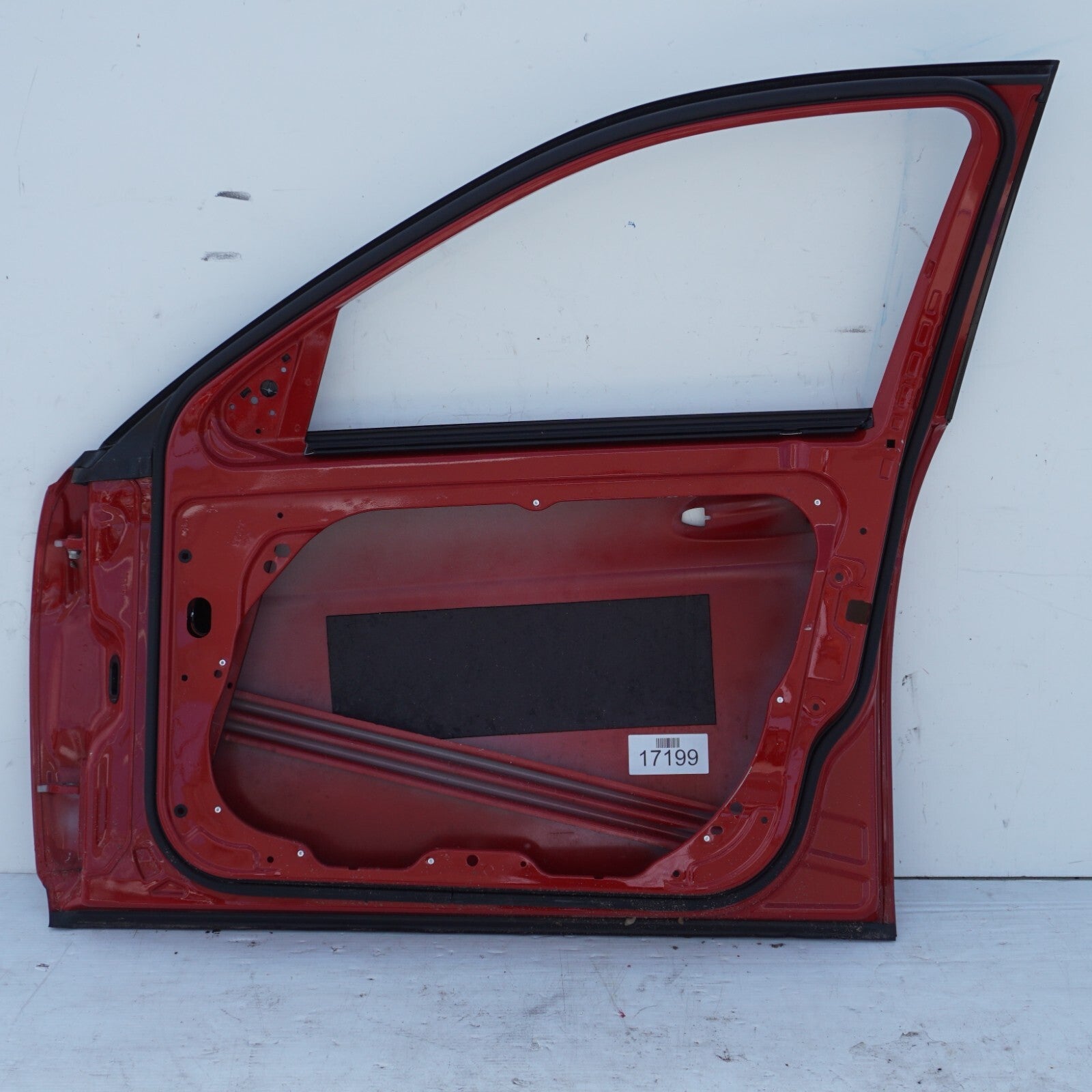 08 - 14 Mercedes W204 C300 C250 FRONT RIGHT PASSENGER DOOR SHELL OEM