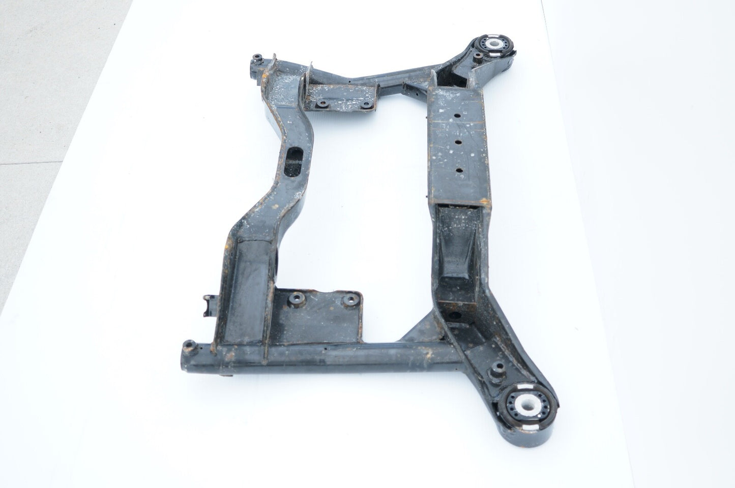 2010 - 2020 Bentley Mulsanne Front Suspension Subframe Cradle Crossmember