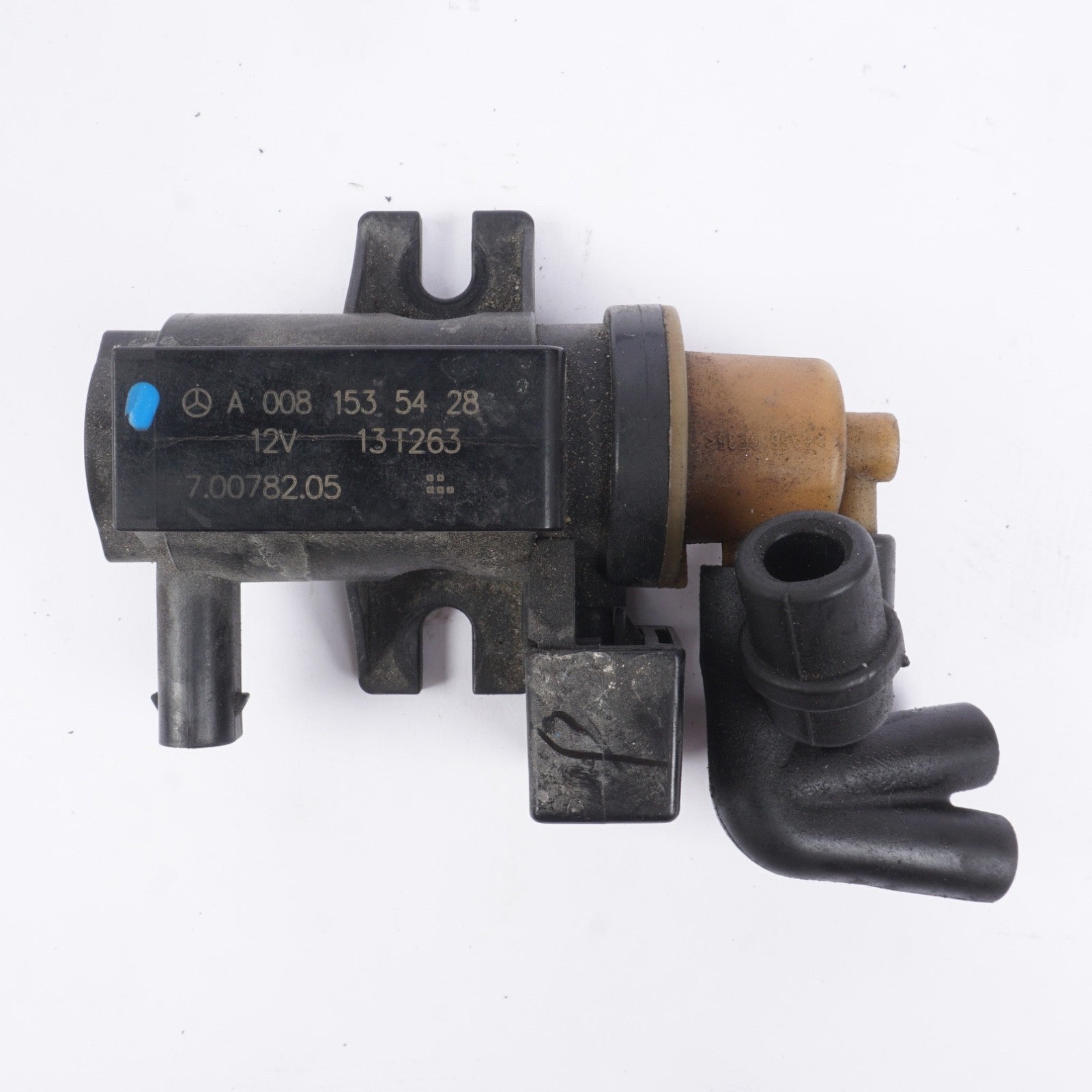 2012 - 2017 MERCEDES S550 W222 TURBOCHARGER AIR BOOST SENSOR OEM A0081535428