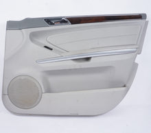 2009 - 2011 OEM MERCEDES-BENZ ML350 FRONT RIGHT INTERIOR DOOR PANEL COVER TRIM