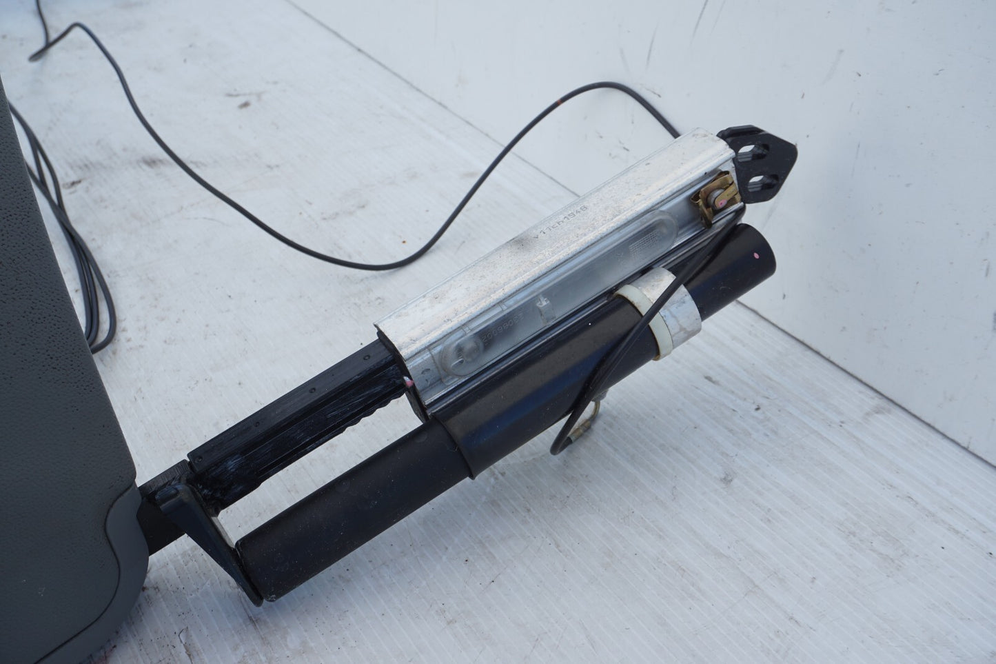 2003-2012 Mercedes-Benz SL500 SL55 AMG Convertible Hydraulic Roll Over Bar OEM