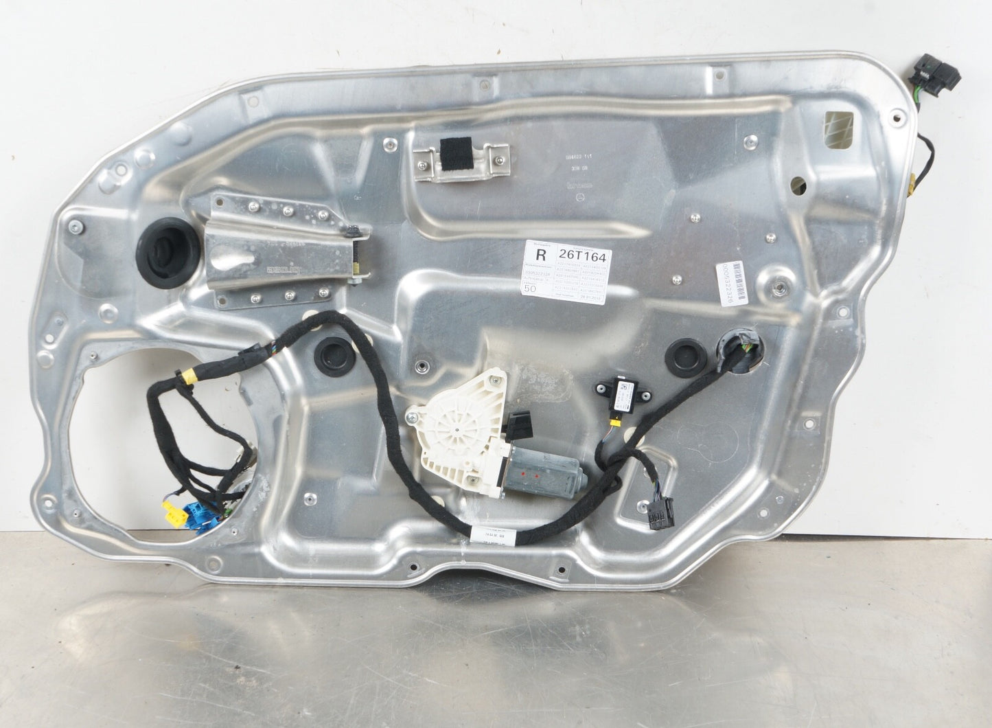 07-13 Mercedes W221 S400 S550 Front Right Side Door Window Regulator Frame Panel