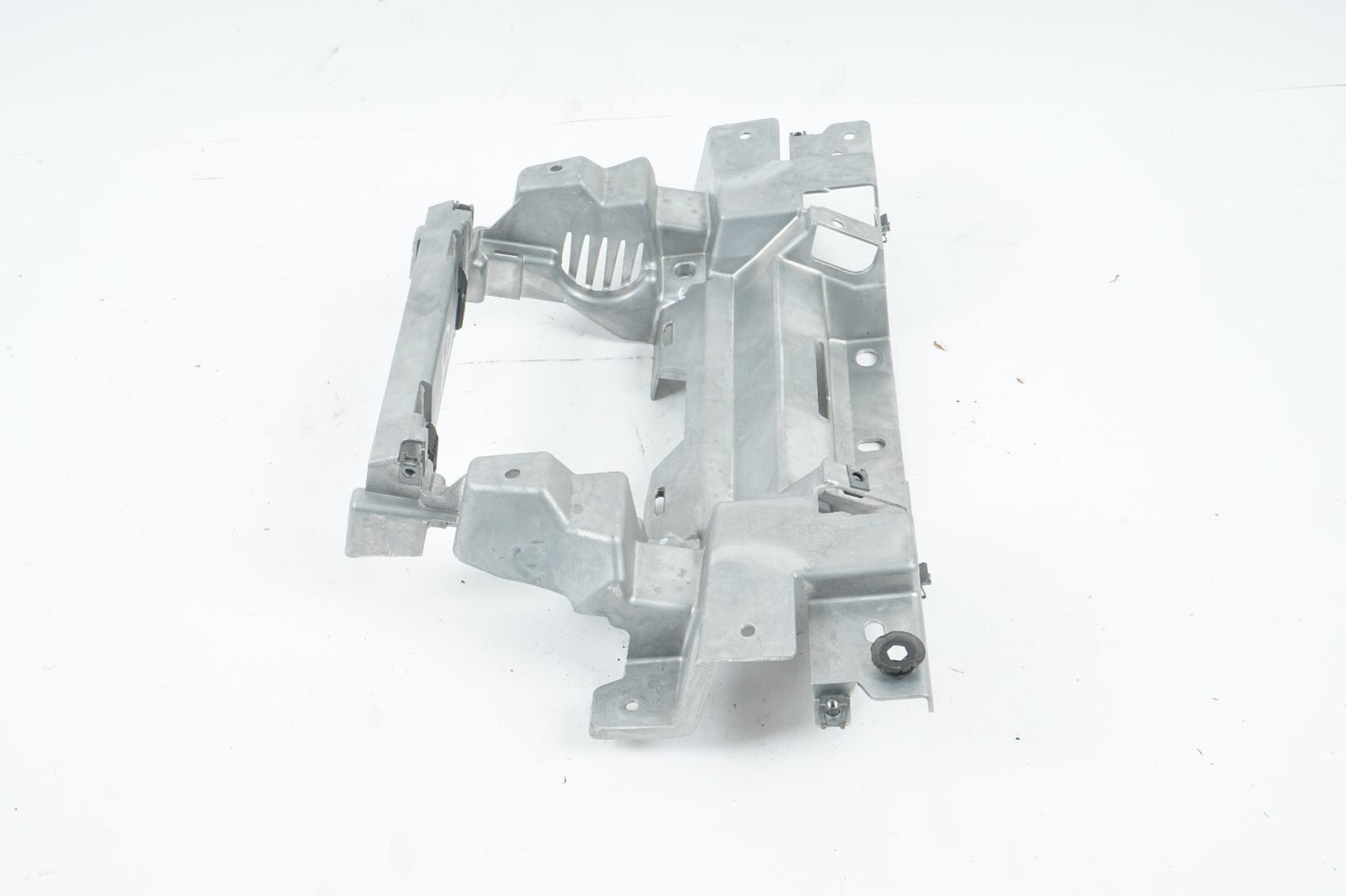 14 - 17 MASERATI QUATTROPORTE DASH CENTER SCREEN MOUNT BRACKET 670001623 OEM