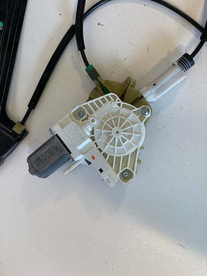 2012-2015 AUDI A7 S7 FRONT LEFT DRIVER SIDE DOOR WINDOW REGULATOR W/ MOTOR OEM
