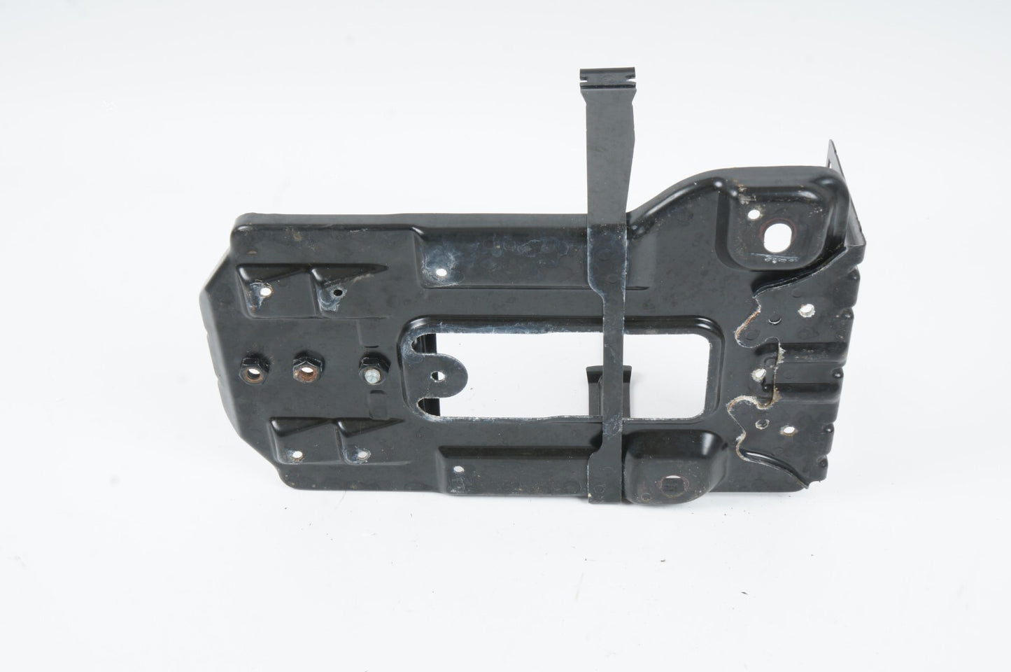 07-09 Mercedes S550 W221 BATTERY TRAY BRACKET A2216201018 OEM