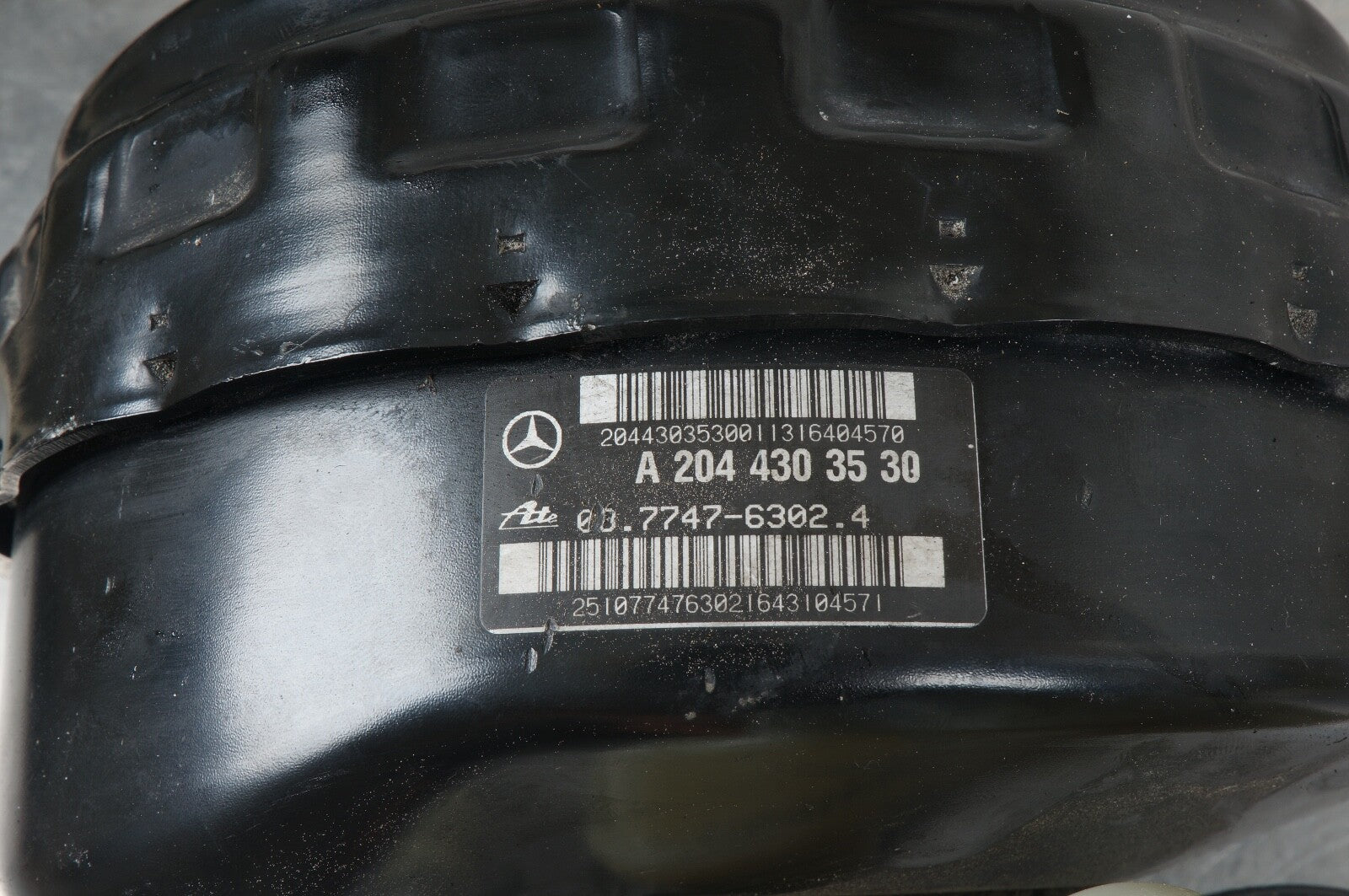 08-15 Mercedes E550 E350 C250 C350 Power Brake Booster Master Cylinder Reservoir