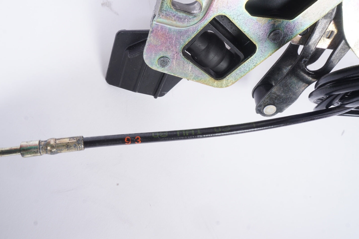 03-12 Mercedes R230 SL500 SL55 AMG Left Trunk Lock Frame Cylinder 2307901171 OEM