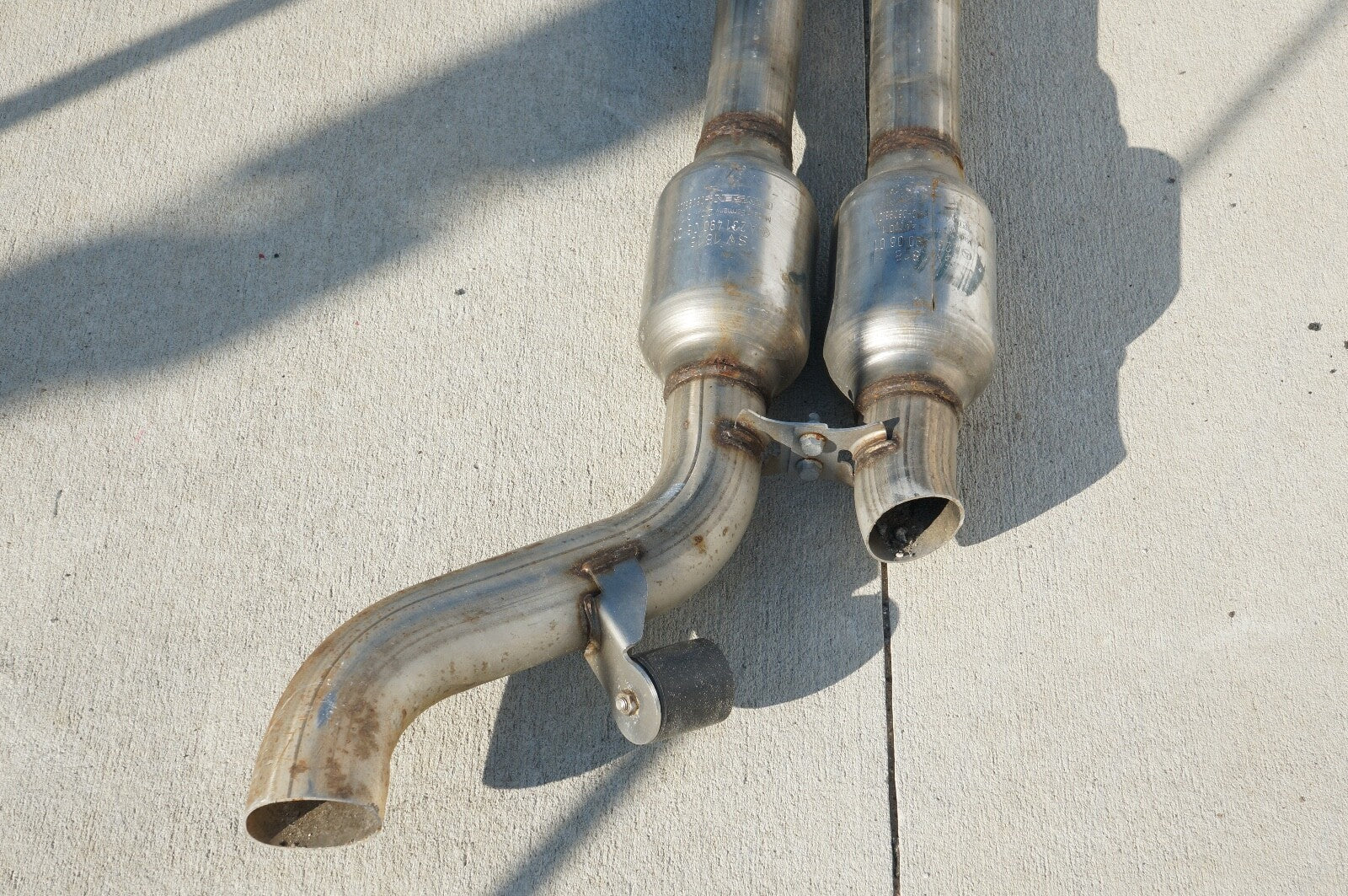 17 - 20 MERCEDES SL450 REAR EXHAUST PIPE BOX MUFFLER ASSEMBLY A2314911200