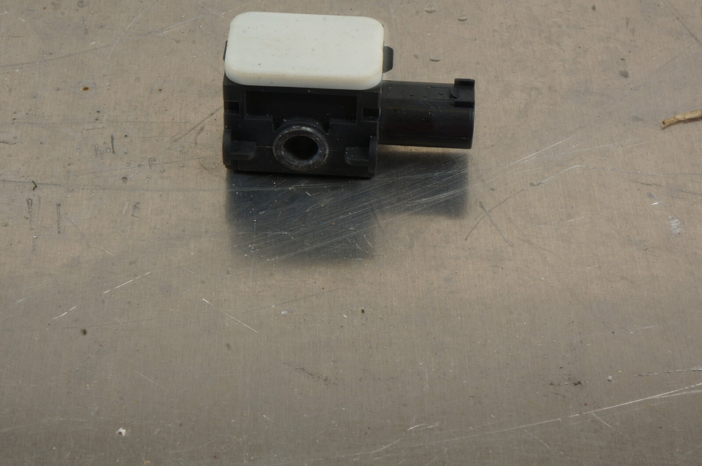 2007 - 2013 MERCEDES W221 CL600 CL550 S550 DOOR SENSOR A0038202826 OEM