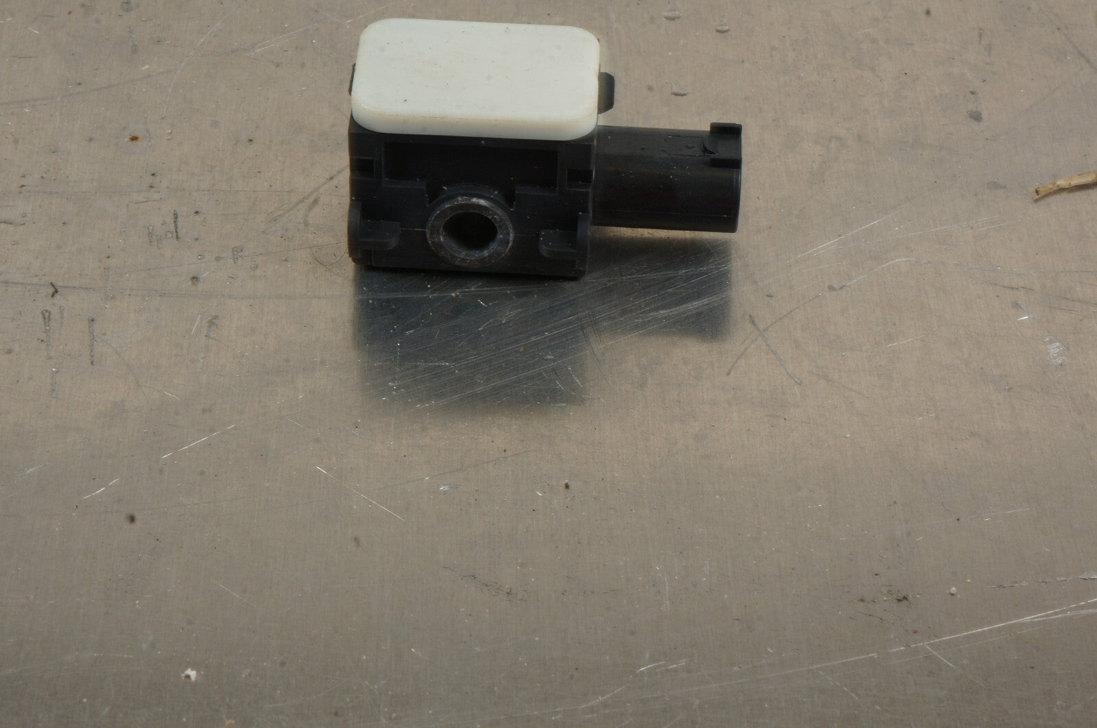 2007 - 2013 MERCEDES W221 CL600 CL550 S550 DOOR SENSOR A0038202826 OEM
