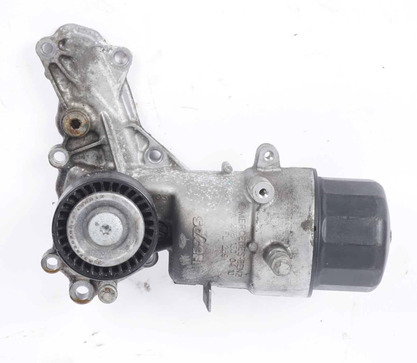 11-18 Mercedes S550 CL550 GL450 E550 Engine Oil Filter Housing 2781800410 OEM